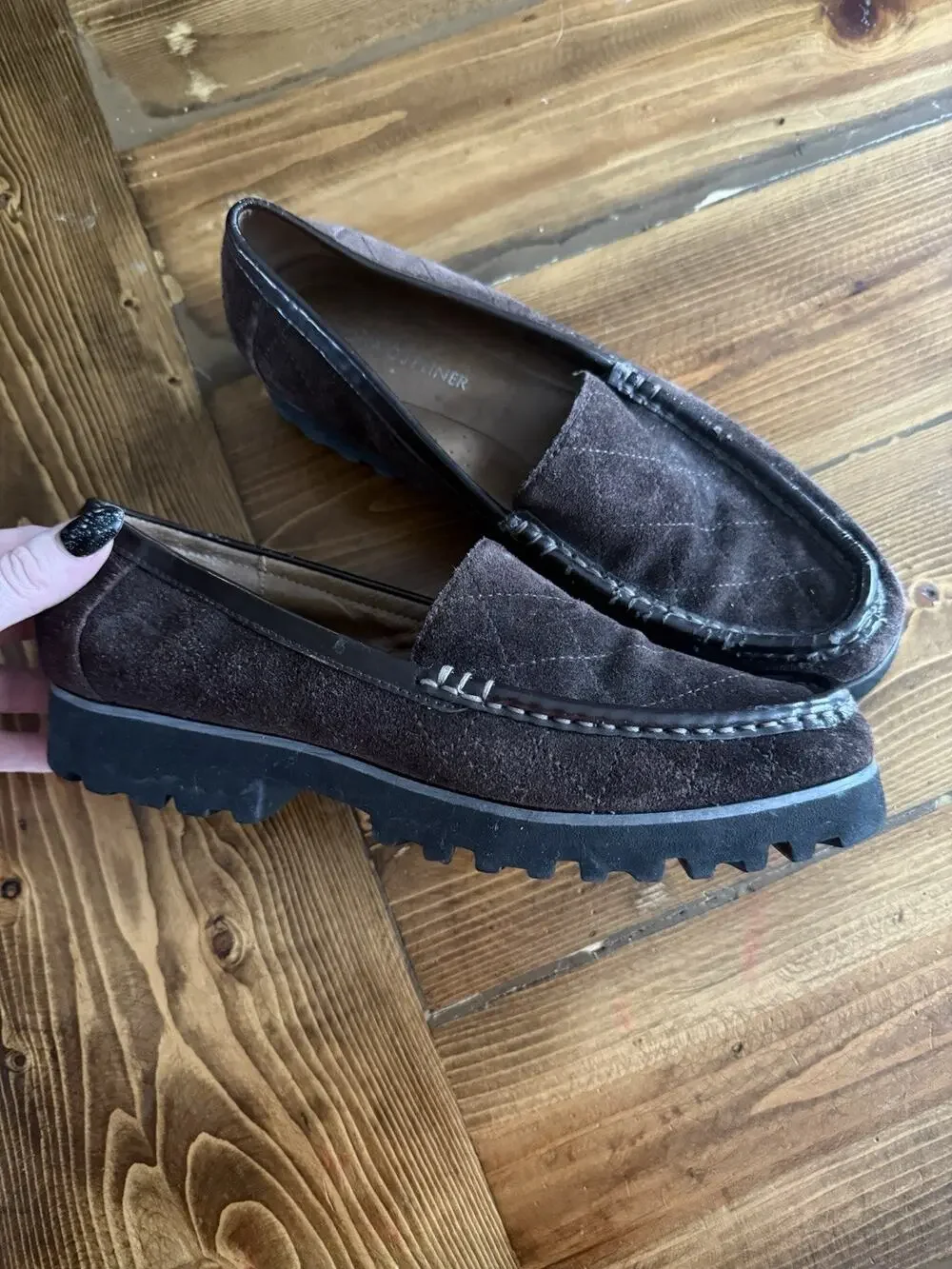 Donald J Pliner Peggi Lug Sole Loafers in Brown Suede US Size 8
